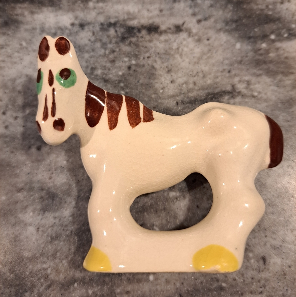 5 Vtg Ceramic Figurines. RIO HONDO Cow, 2 Brown Horse,  Lamb &  Pink Elephant - Picture 2 of 12